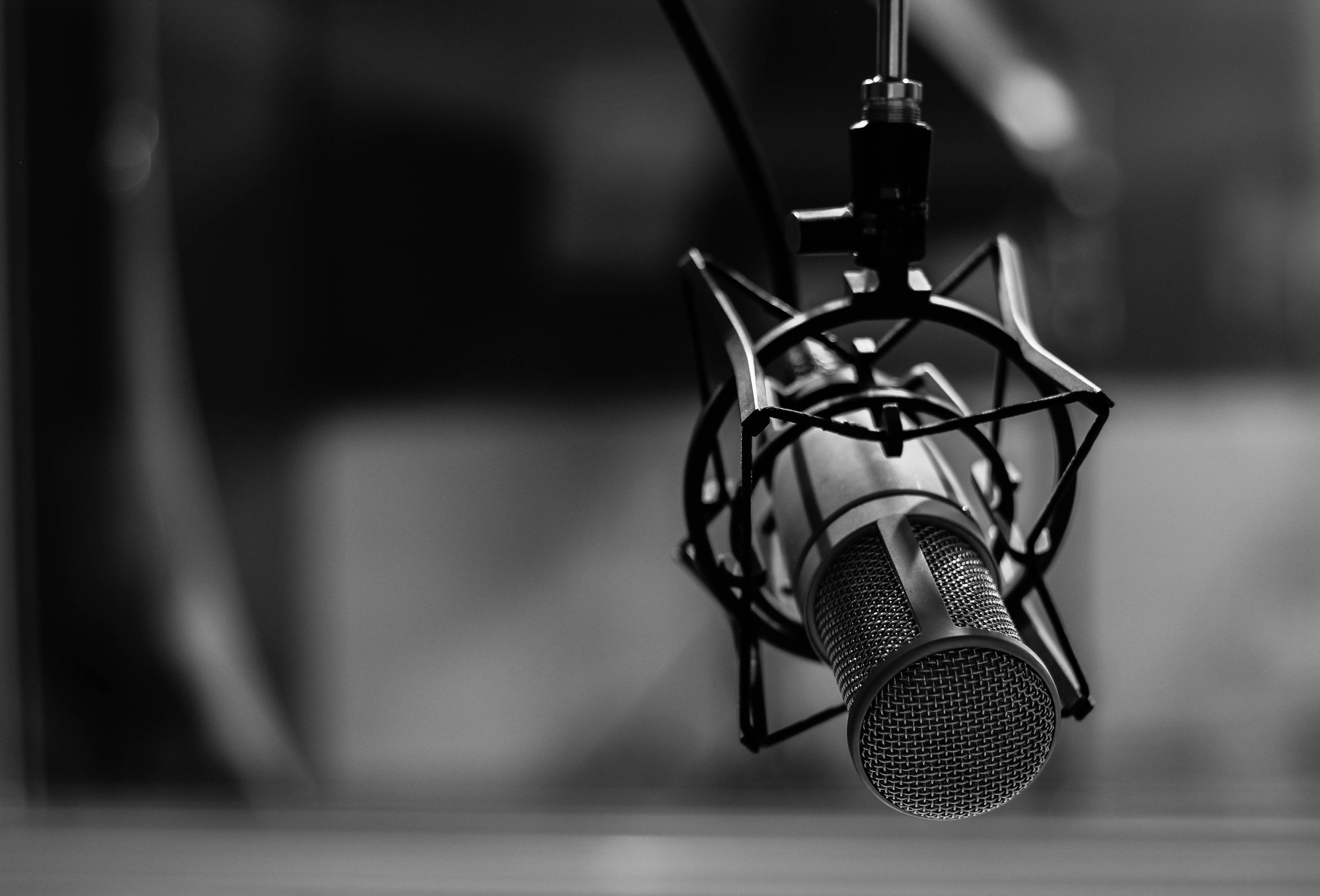 Black and white radio microphone picture. (iStock)
