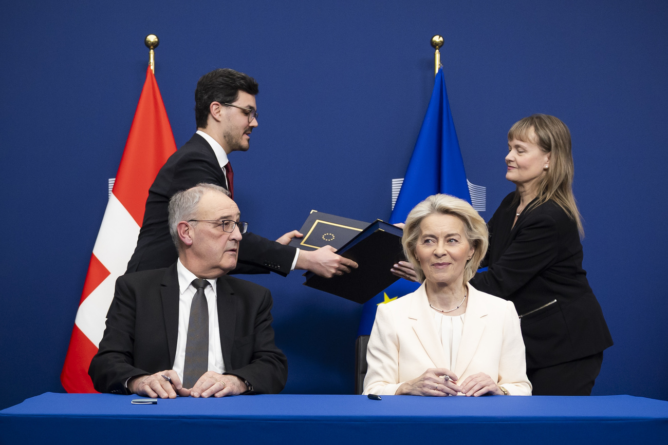 "I told the EU: 'That won't help'": Guy Parmelin and Ursula von der Leyen sign the Bilateral Agreements III in Brussels in March 2026.