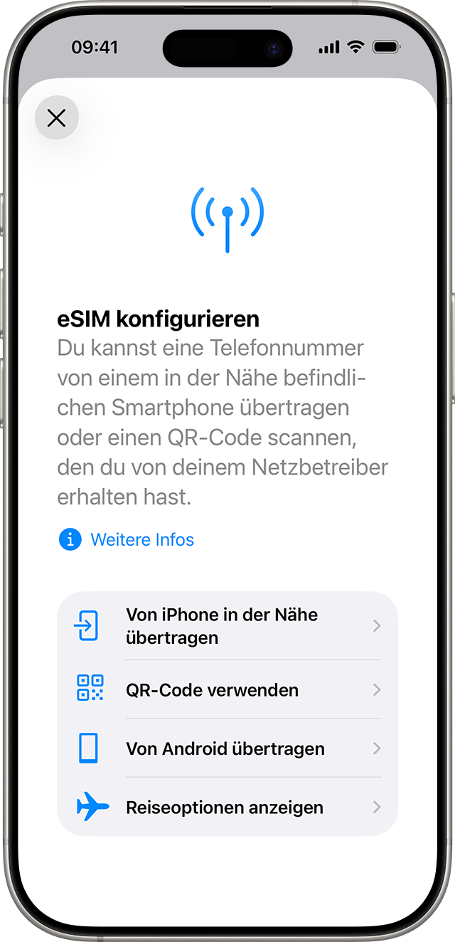 iPhone-Bildschirmfoto zur Einrichtung einer eSIM mit Optionen zum Übertragen eines Mobilfunktarifs von einem iPhone in der Nähe oder zum Verwenden eines QR-Codes