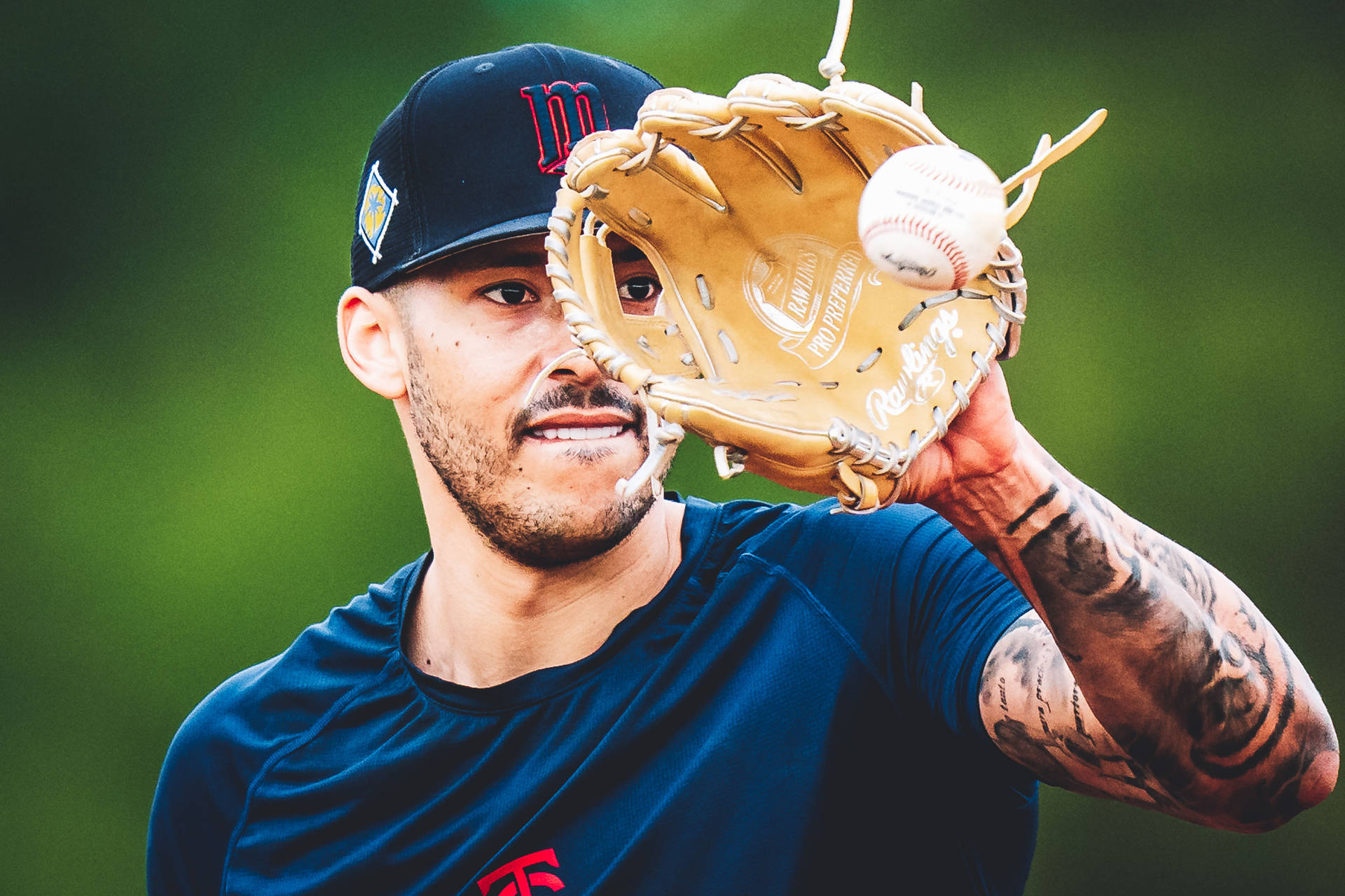 Carlos Correa Background Photos