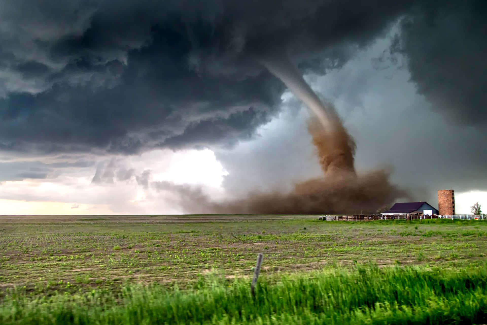 Tornado Background Photos