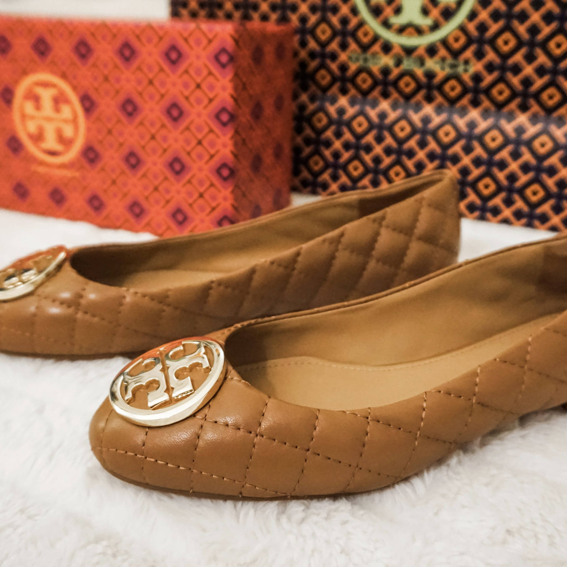 Tory Burch Sfondo