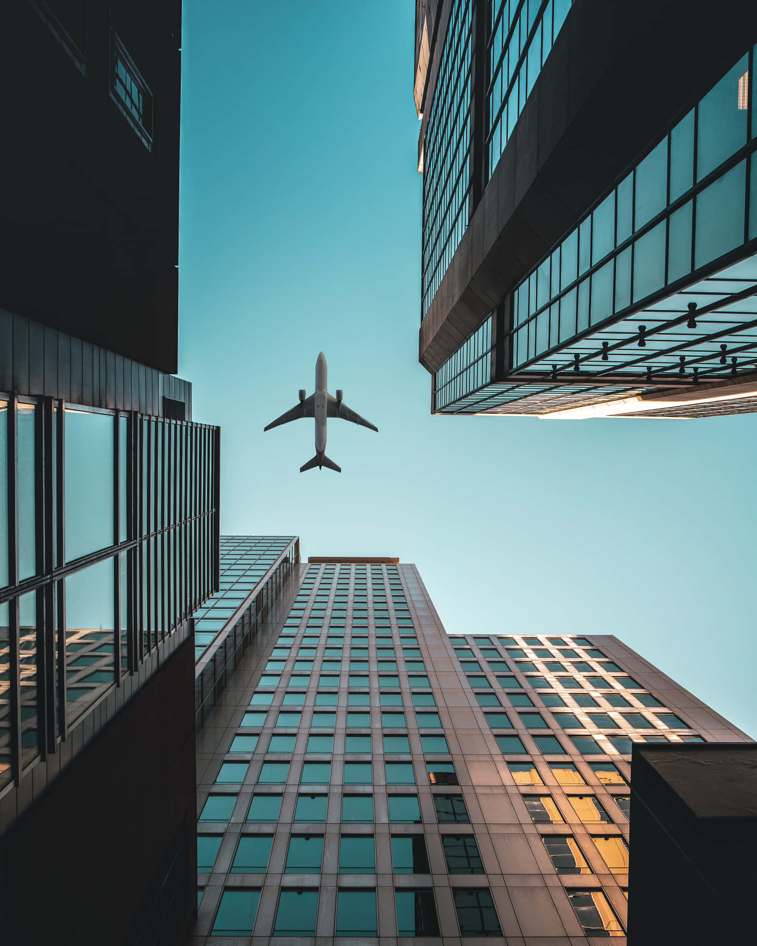 Worm's Eye View Composition Android Plane Background