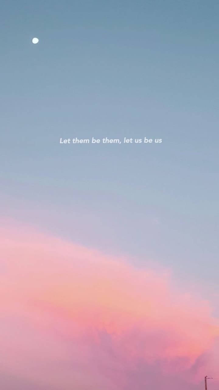 Calm Aesthetic Sky Colors Wallpaper