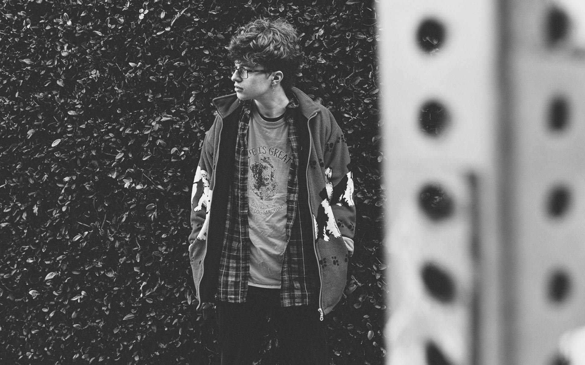 Step Inside Cavetown and Discover its Colorful Magic Wallpaper