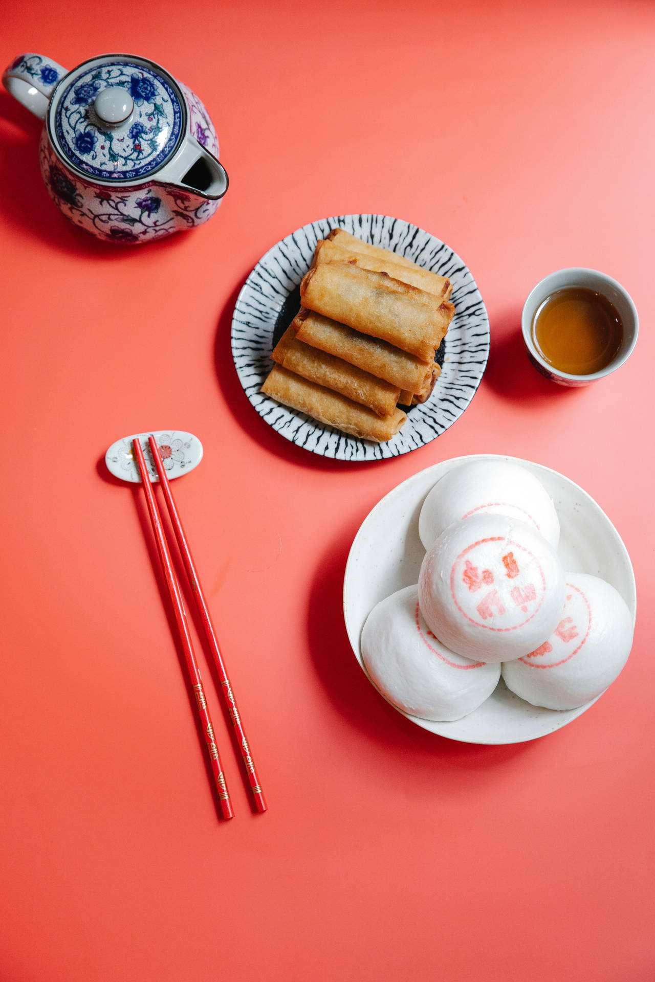 Delicious Egg Roll Paired with Sweet Buns Wallpaper