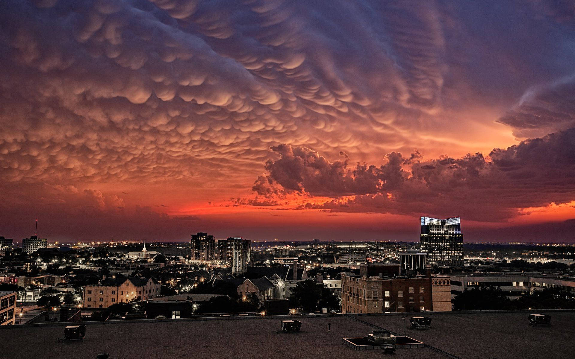 Fort Worth's Structures Night-Mode Wallpaper
