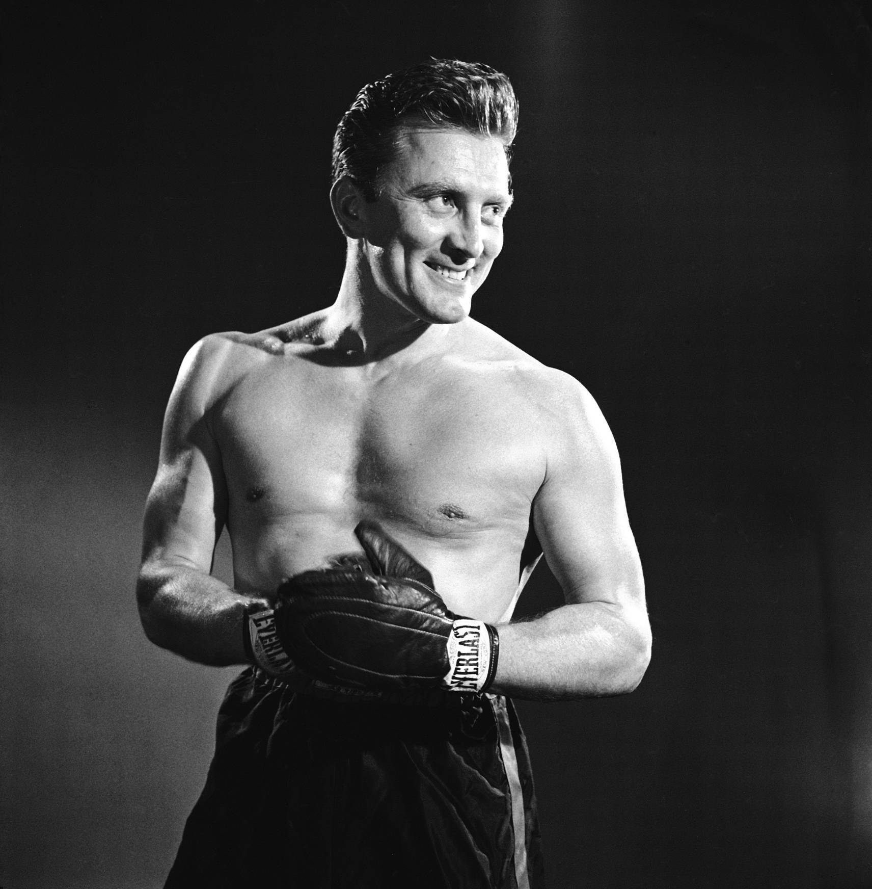 Kirk Douglas 1712 X 1744 Wallpaper