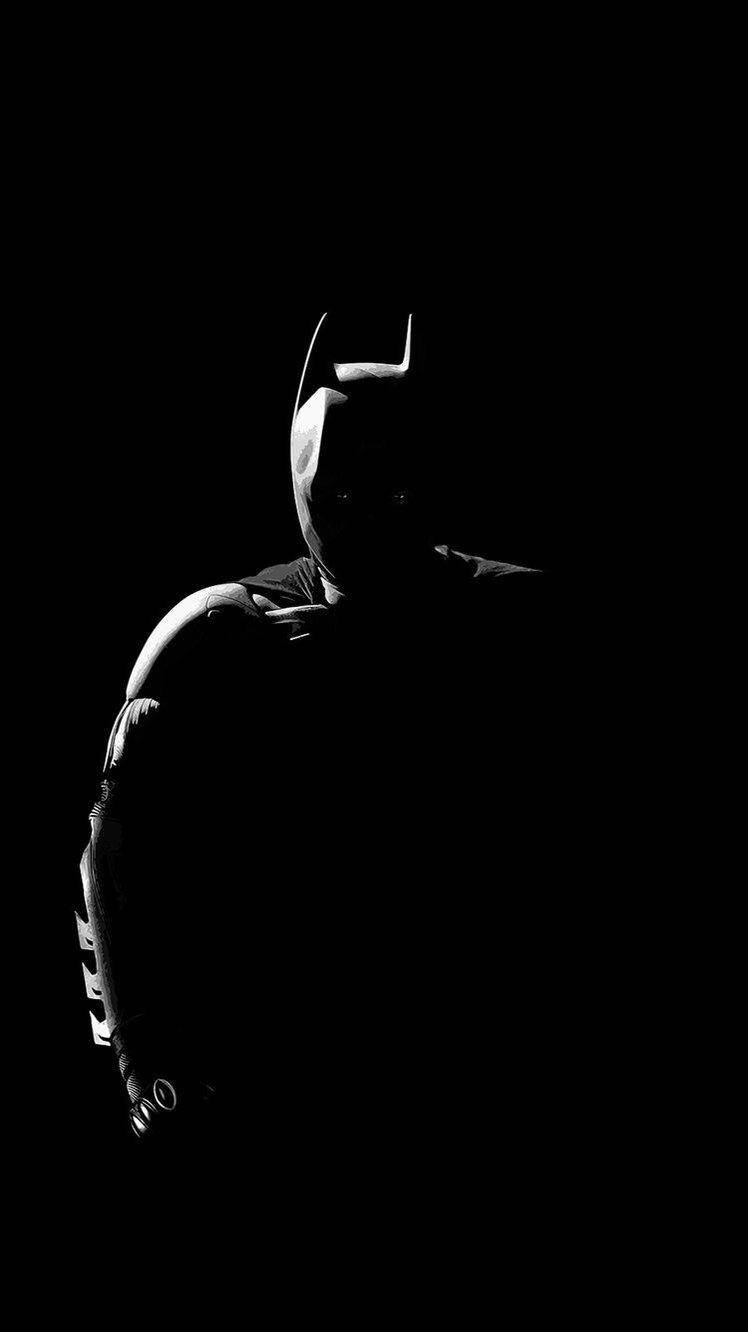 Solid Black 4K Batman Wallpaper